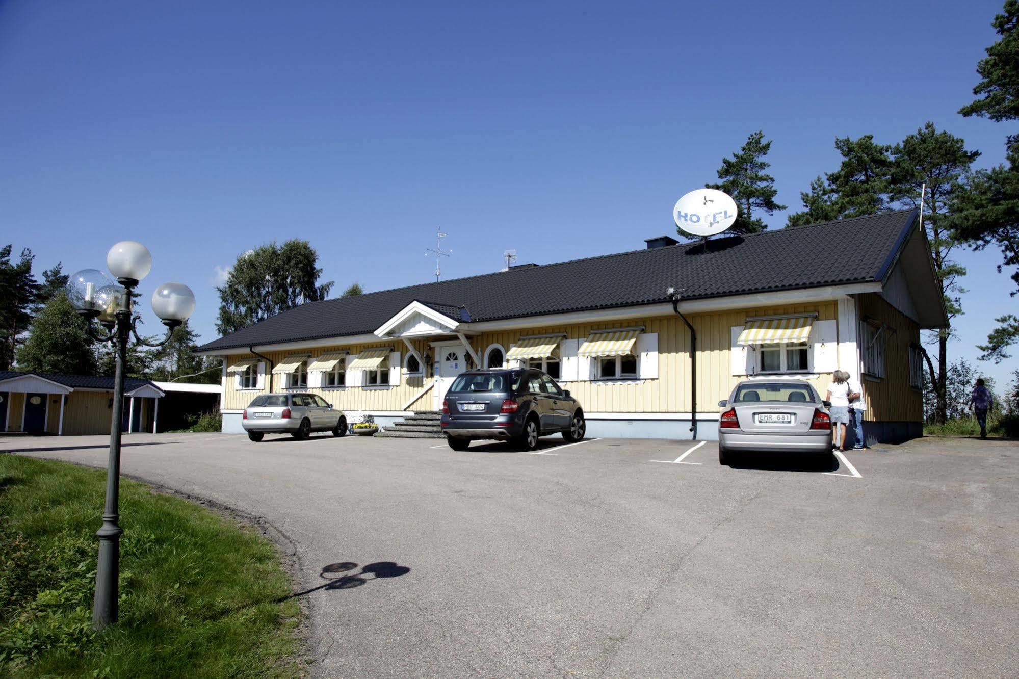 Rasta Hallandsasen Båstad Buitenkant foto
